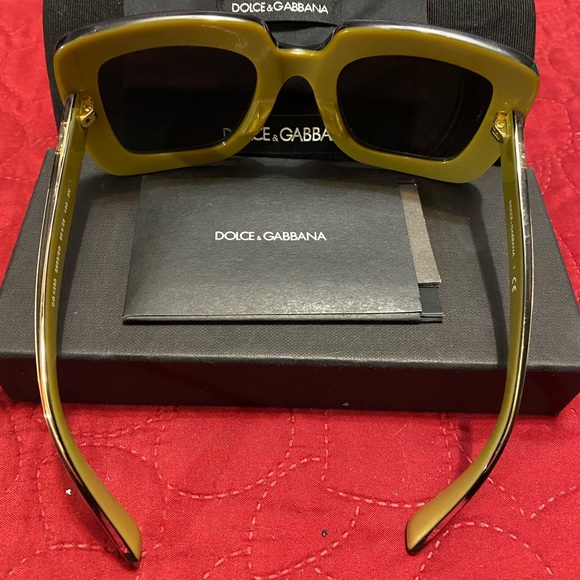 Sunglasses - Picture 8 of 8